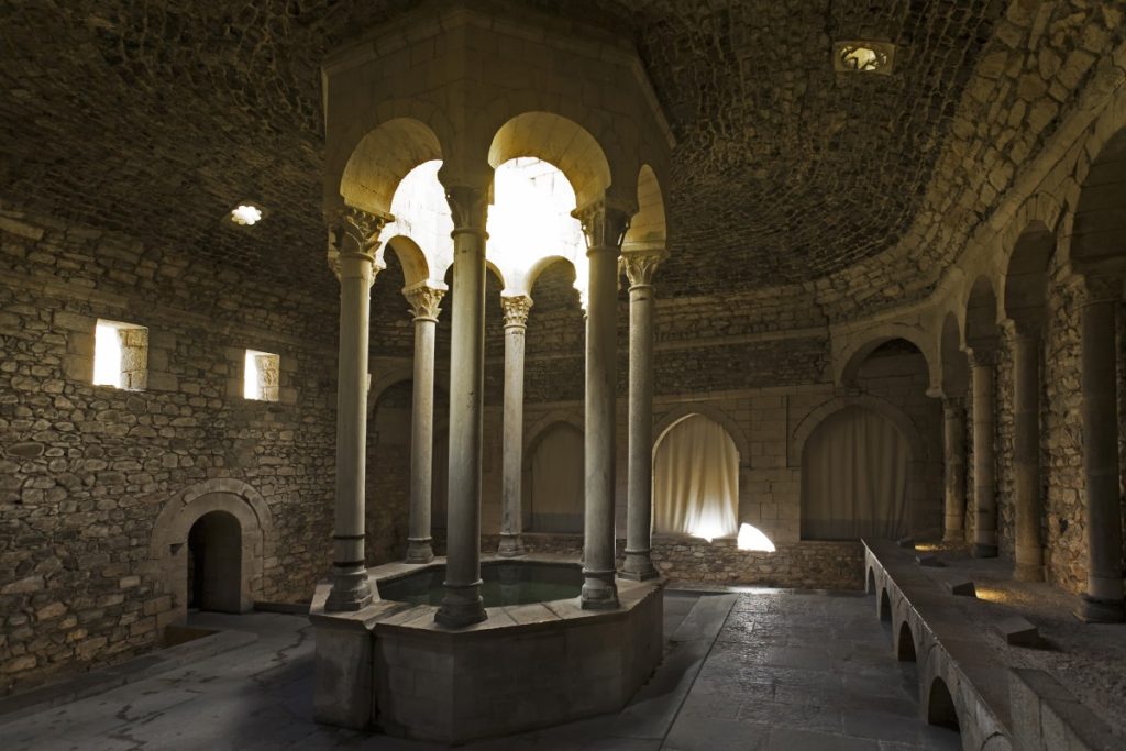 Interior dels Banys àrabs